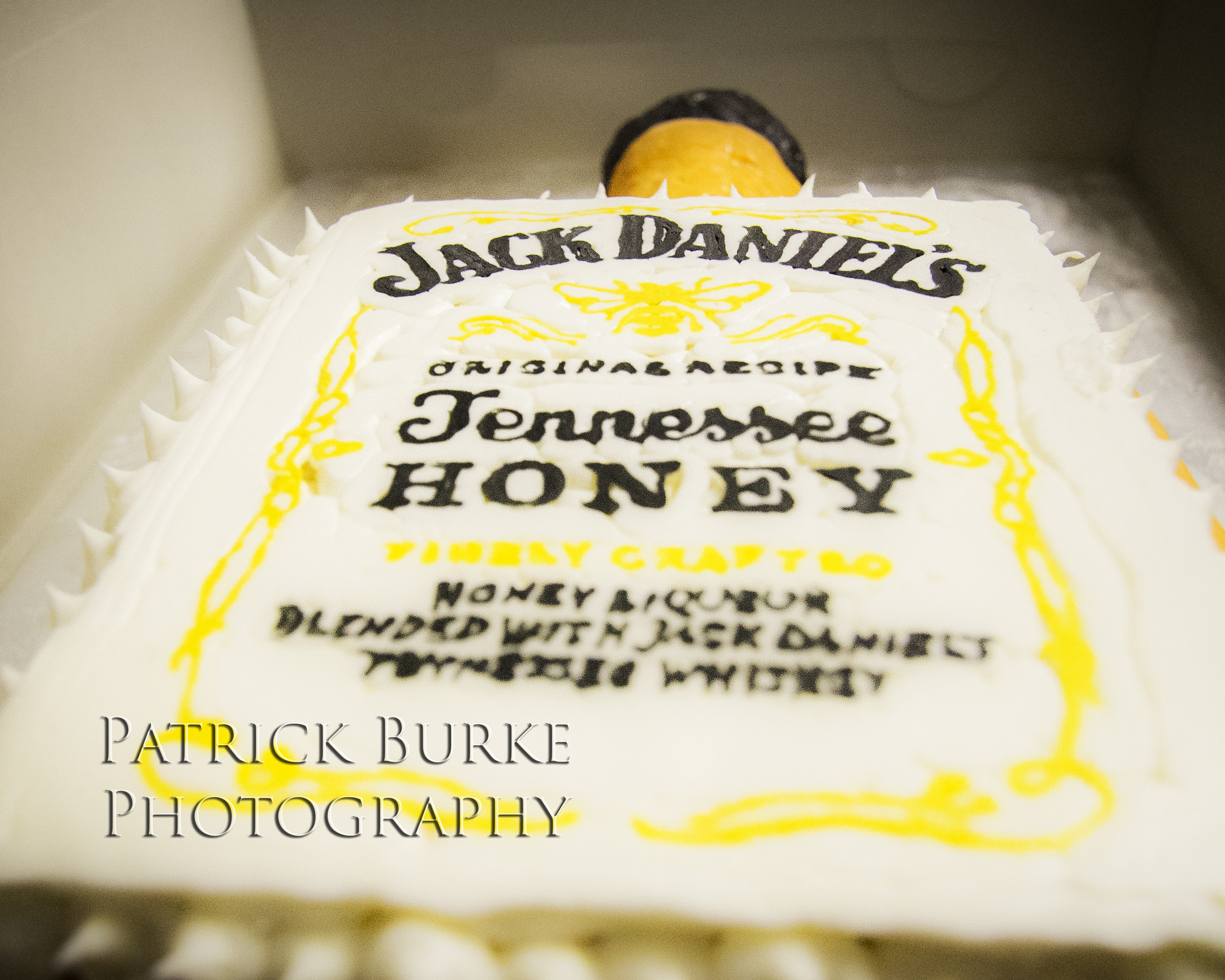 Jack Danielâ€™s Tennessee Honey Whiskey Cake